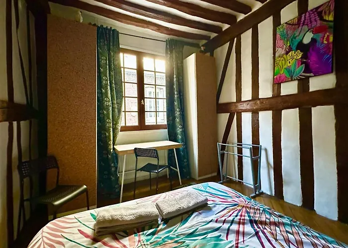 Lylylodge - T3 Center דירה רואן