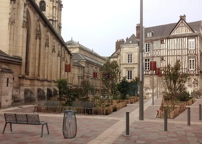 Lylylodge - T3 Center דירה